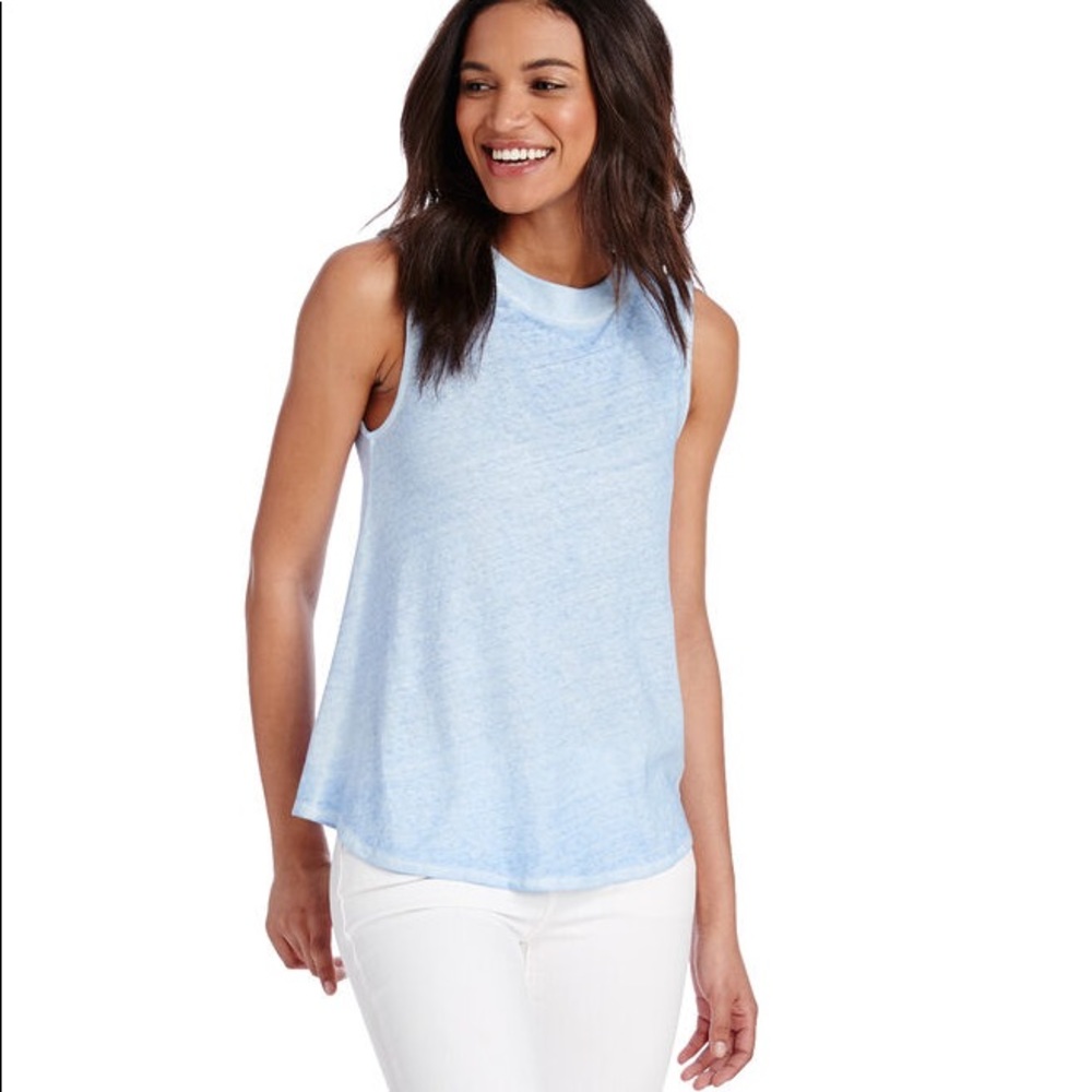 Navy Vineyard Vines linen high neck tank top
